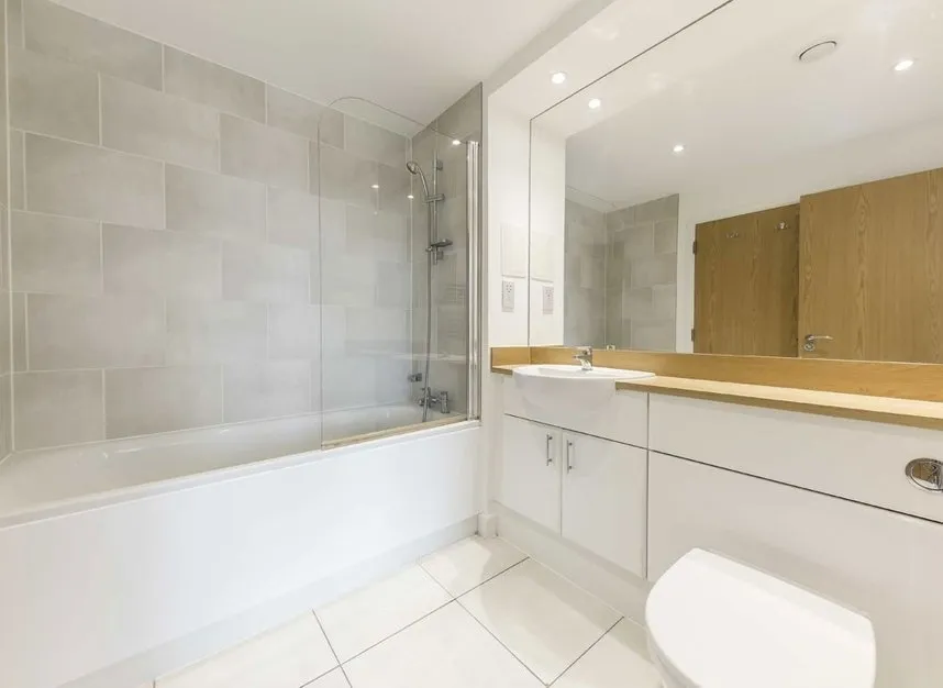 Roseberry Place, Dalston Square, E8, photo 8