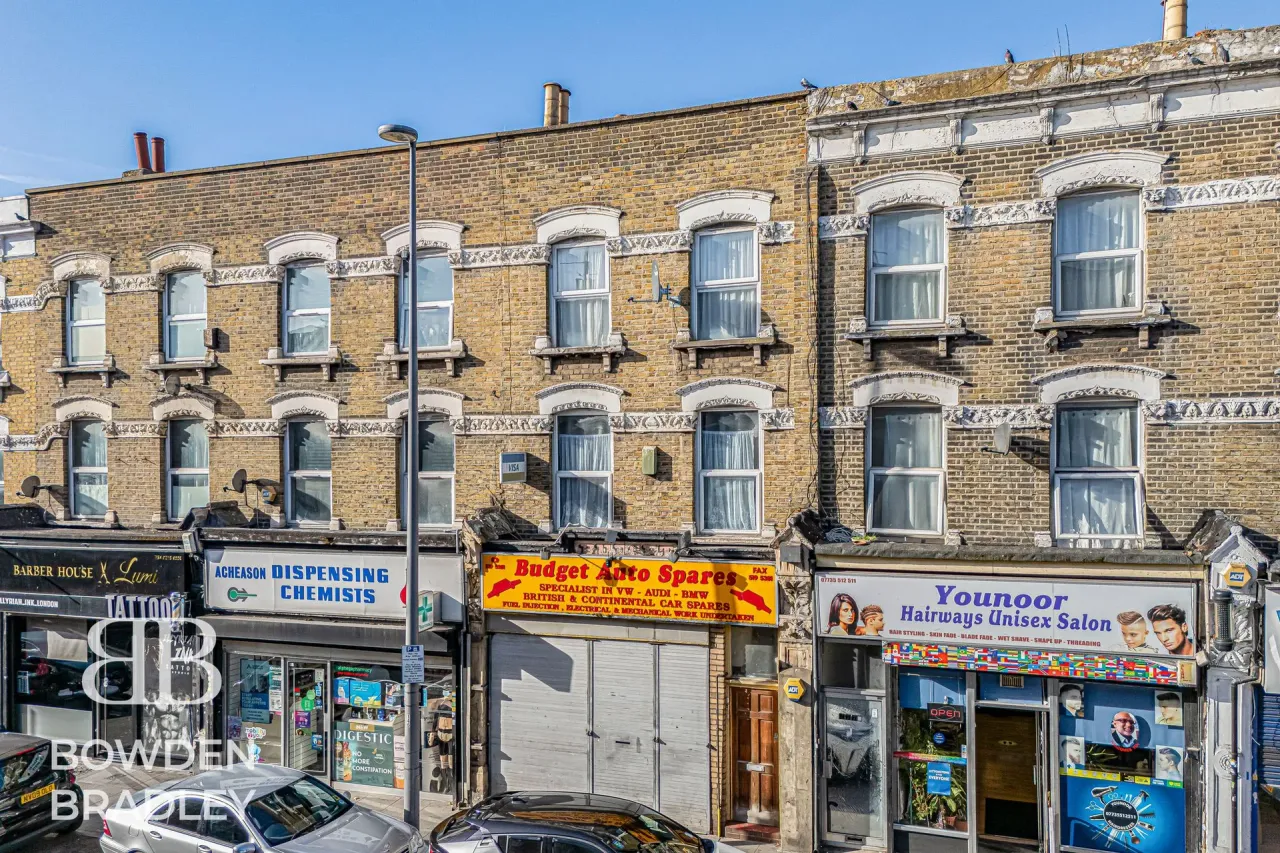 High Road, Leytonstone, E11, photo 13