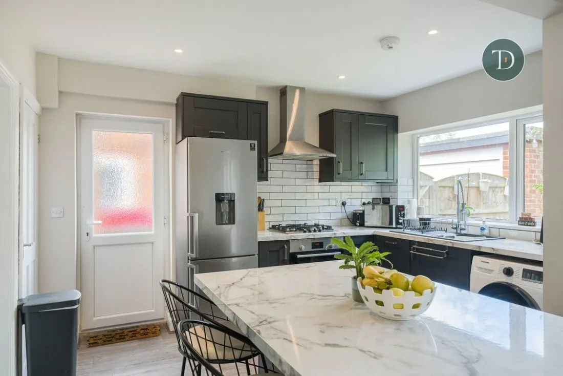 Sycamore Drive, Whitby, CH66 2PN, photo 11