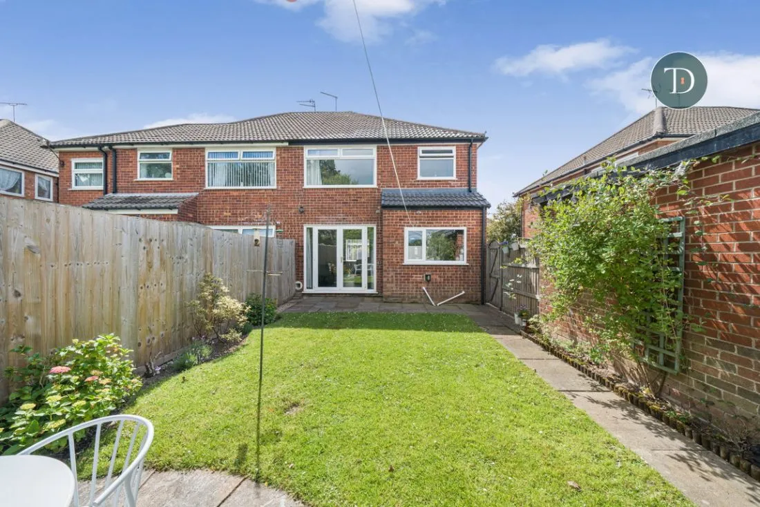 Sycamore Drive, Whitby, CH66 2PN, photo 2