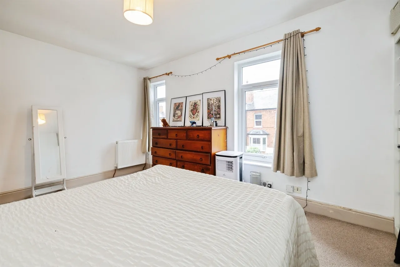 Tennyson Street, LINCOLN, photo 11