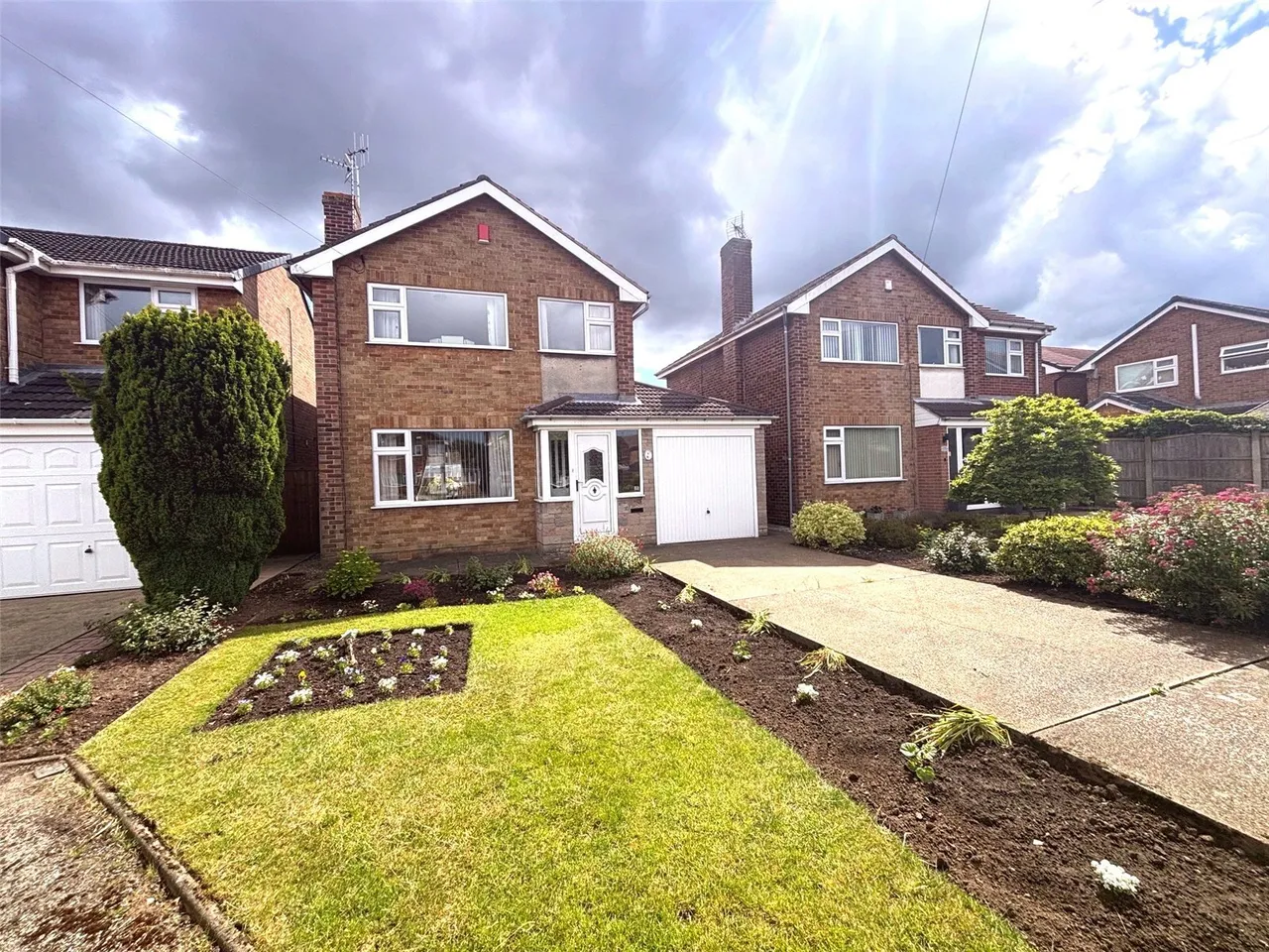 3 bed house for sale — Norwich Close, Mansfield Woodhouse, Mansfield, Nottinghamshire, NG19