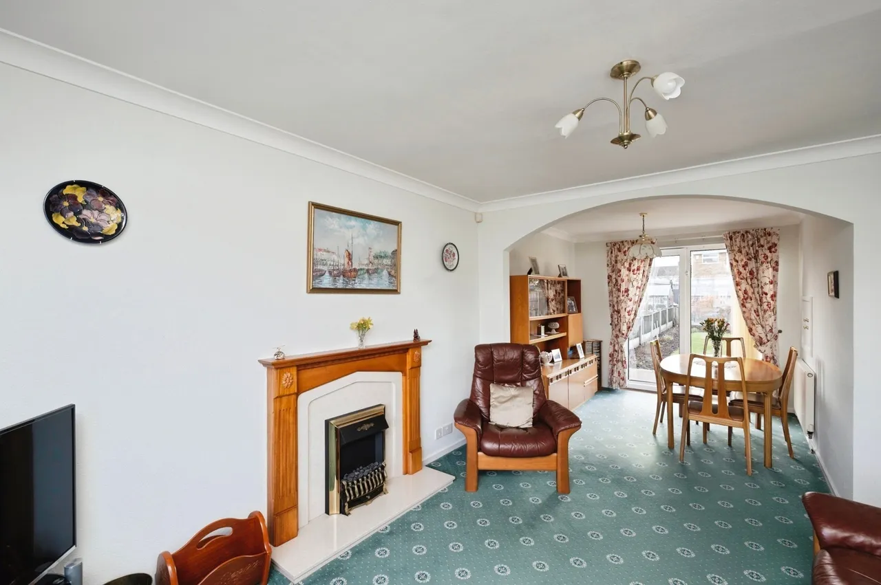 Norwich Close, Mansfield Woodhouse, Mansfield, Nottinghamshire, NG19, photo 4