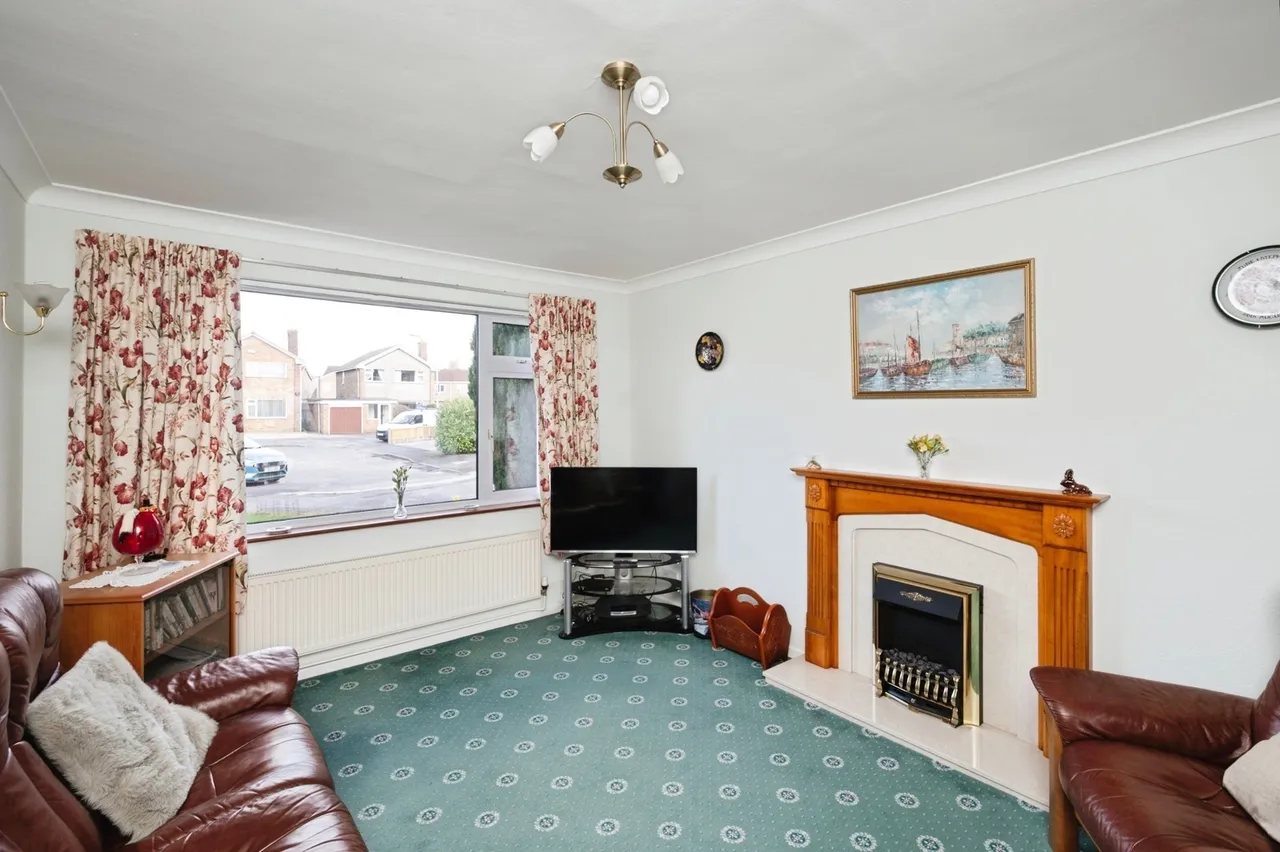 Norwich Close, Mansfield Woodhouse, Mansfield, Nottinghamshire, NG19, photo 3