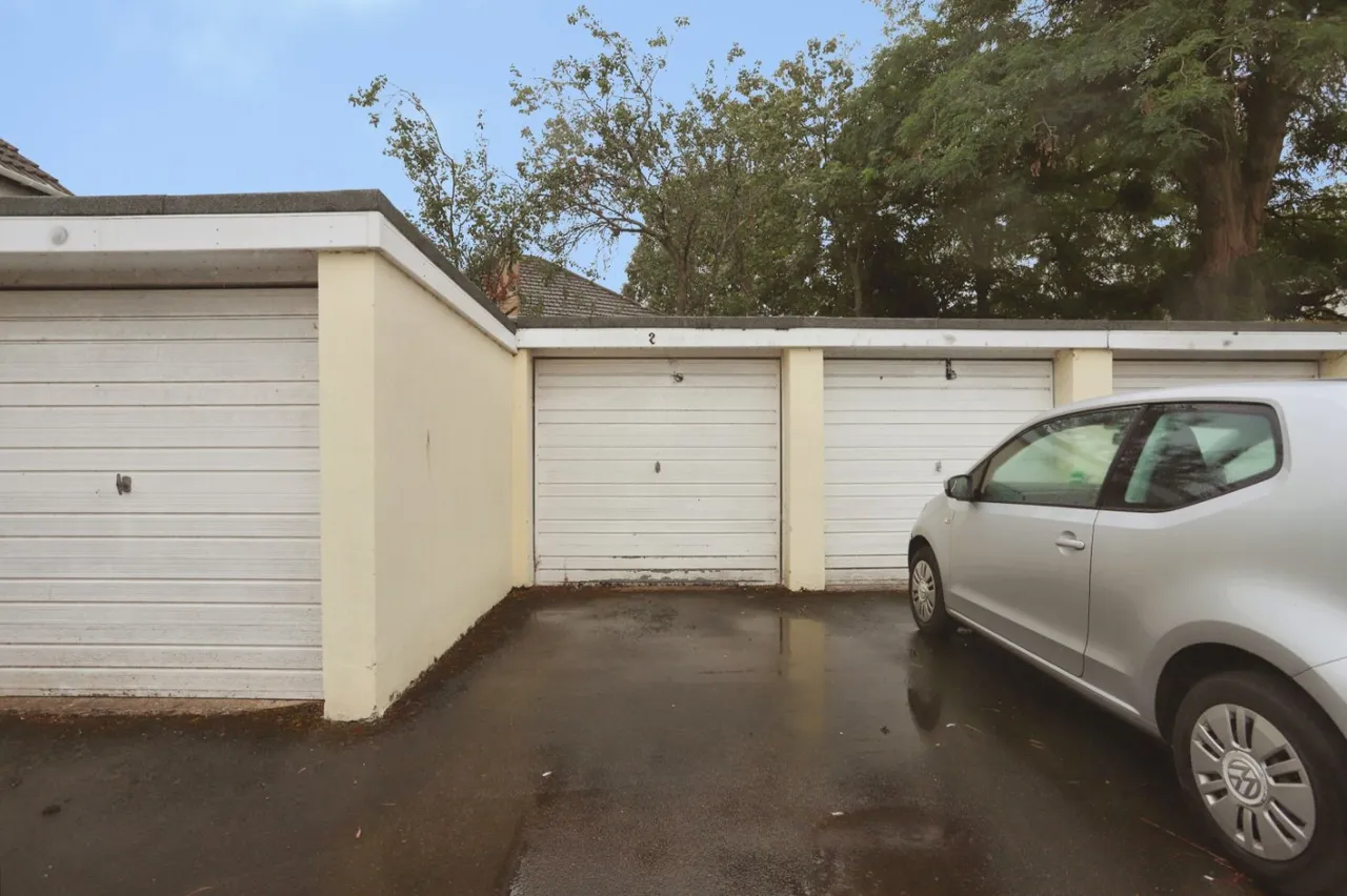 Pittville Circus, Cheltenham, GL52, photo 13