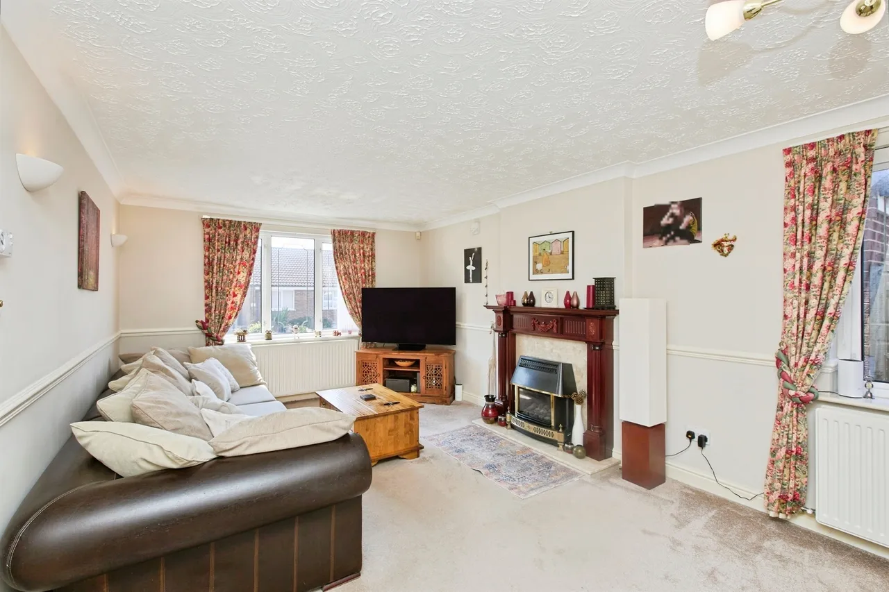 Jennings Way, Burton-On-Trent, DE14, photo 4