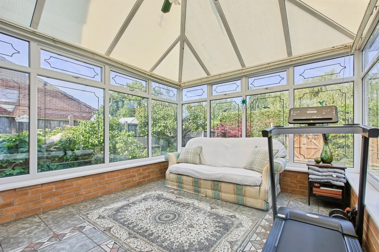 Jennings Way, Burton-On-Trent, DE14, photo 15