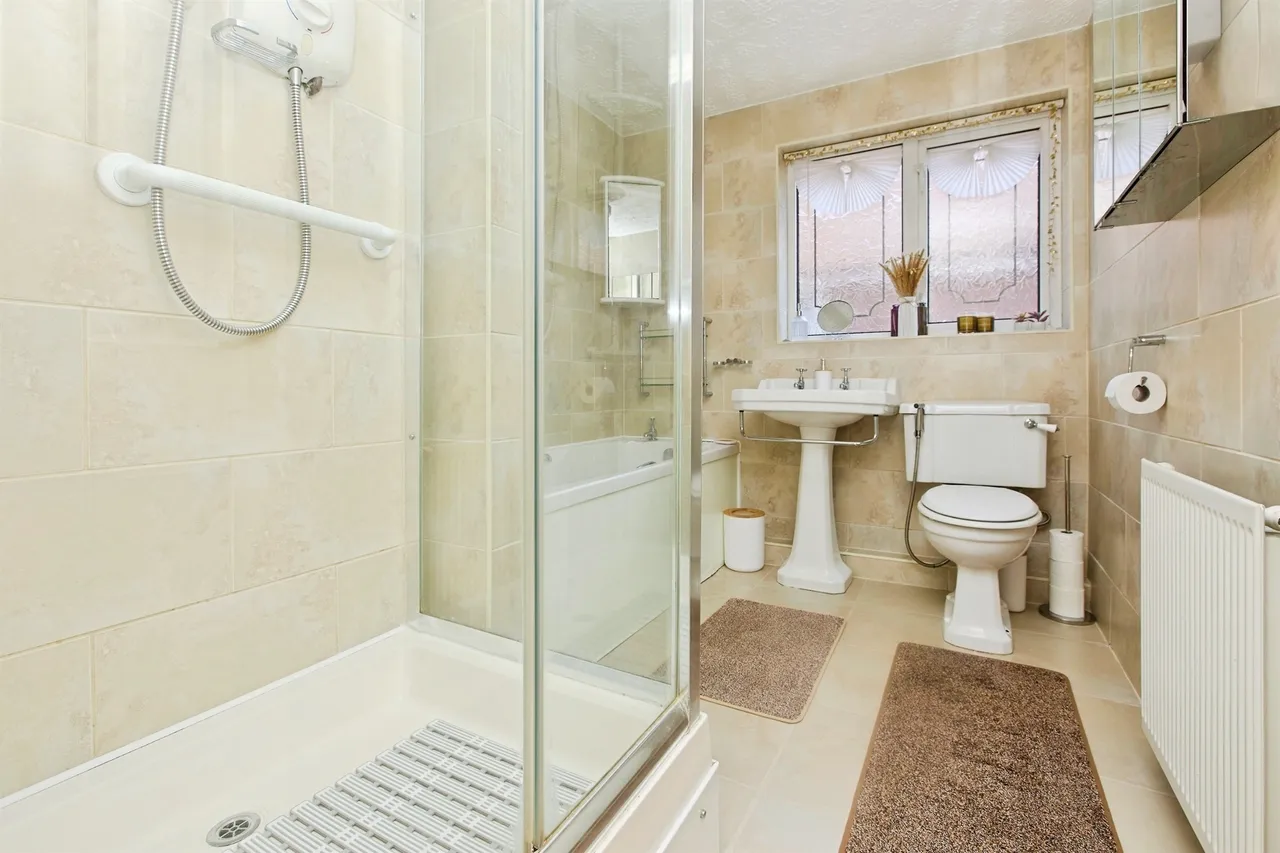 Jennings Way, Burton-On-Trent, DE14, photo 13