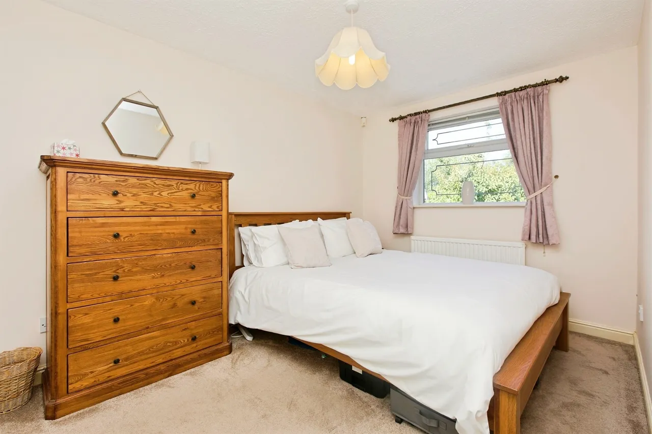Jennings Way, Burton-On-Trent, DE14, photo 17