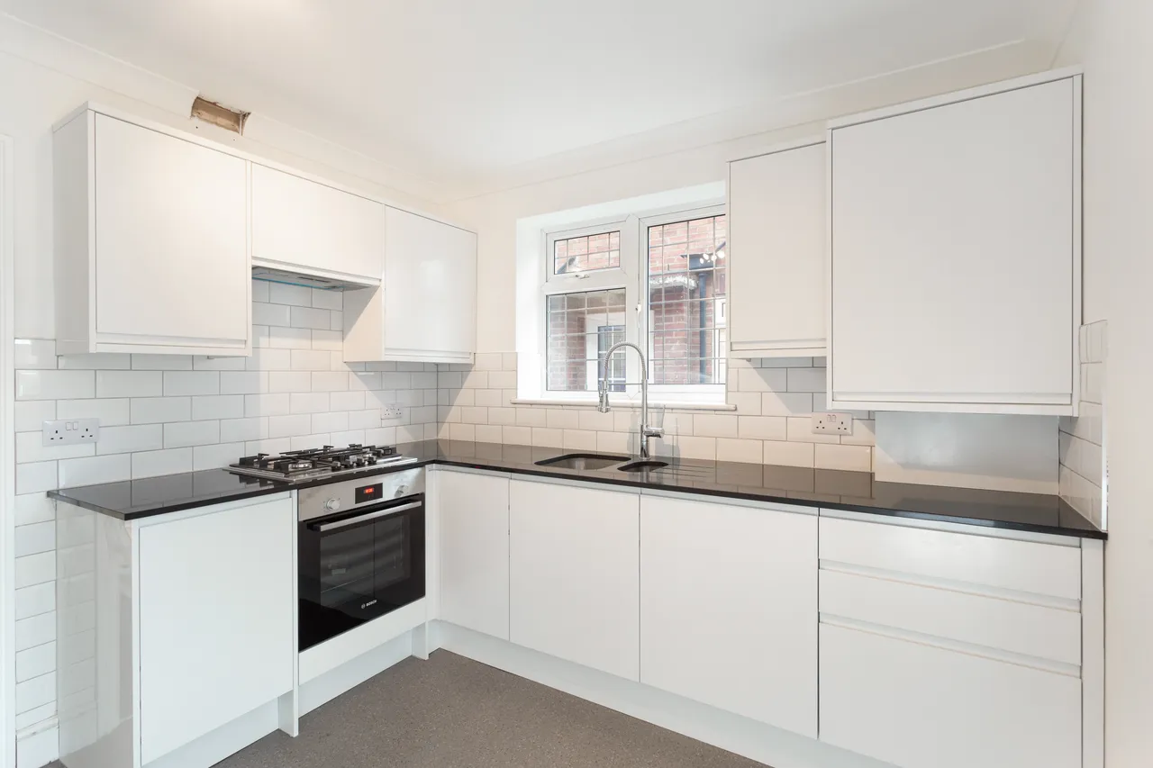 Upper Brighton Road, Surbiton, KT6, photo 6