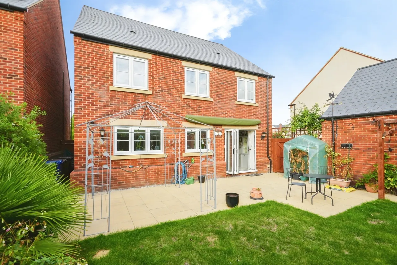 Camp Road, Upper Heyford, OX25, photo 26