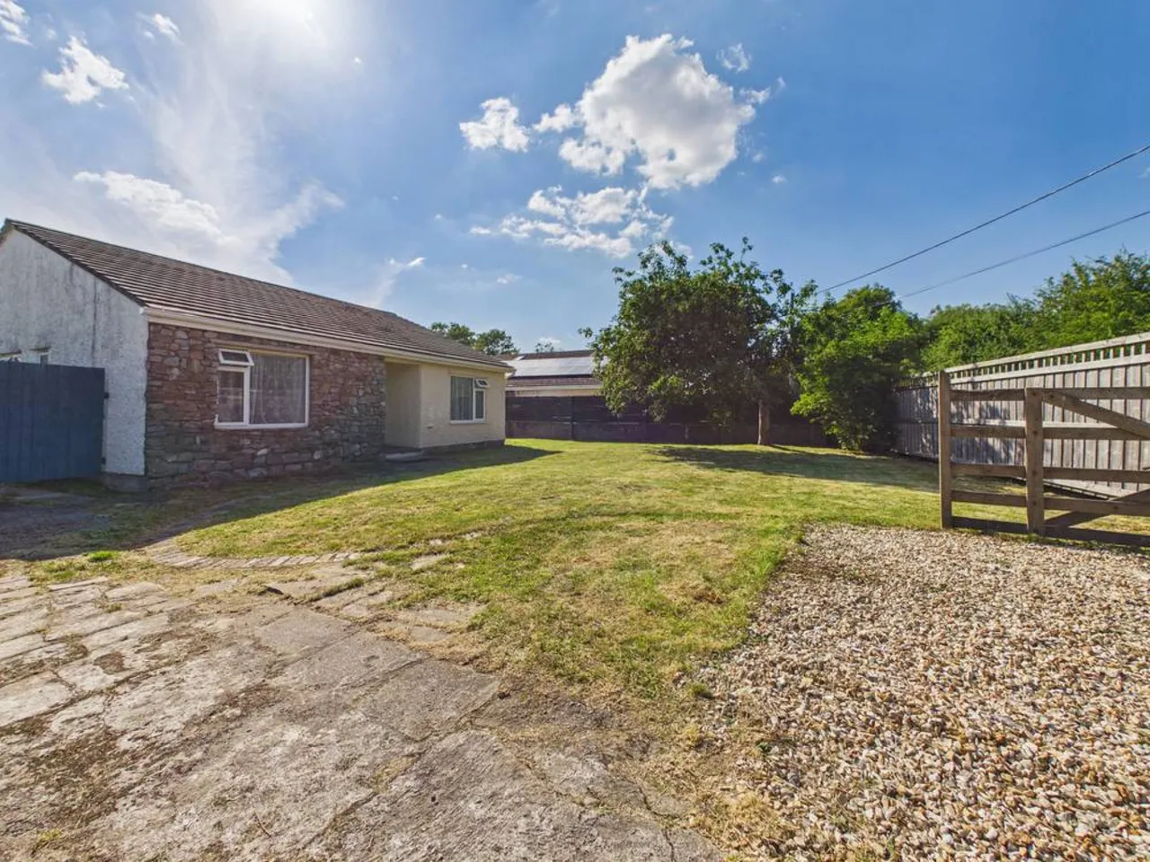 New Passage Road, Pilning, BS35, photo 11