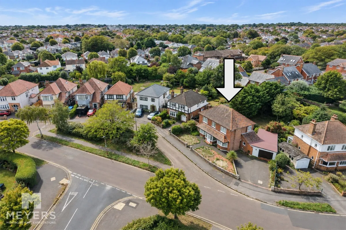 Ovington Avenue, Bournemouth, BH7, photo 2