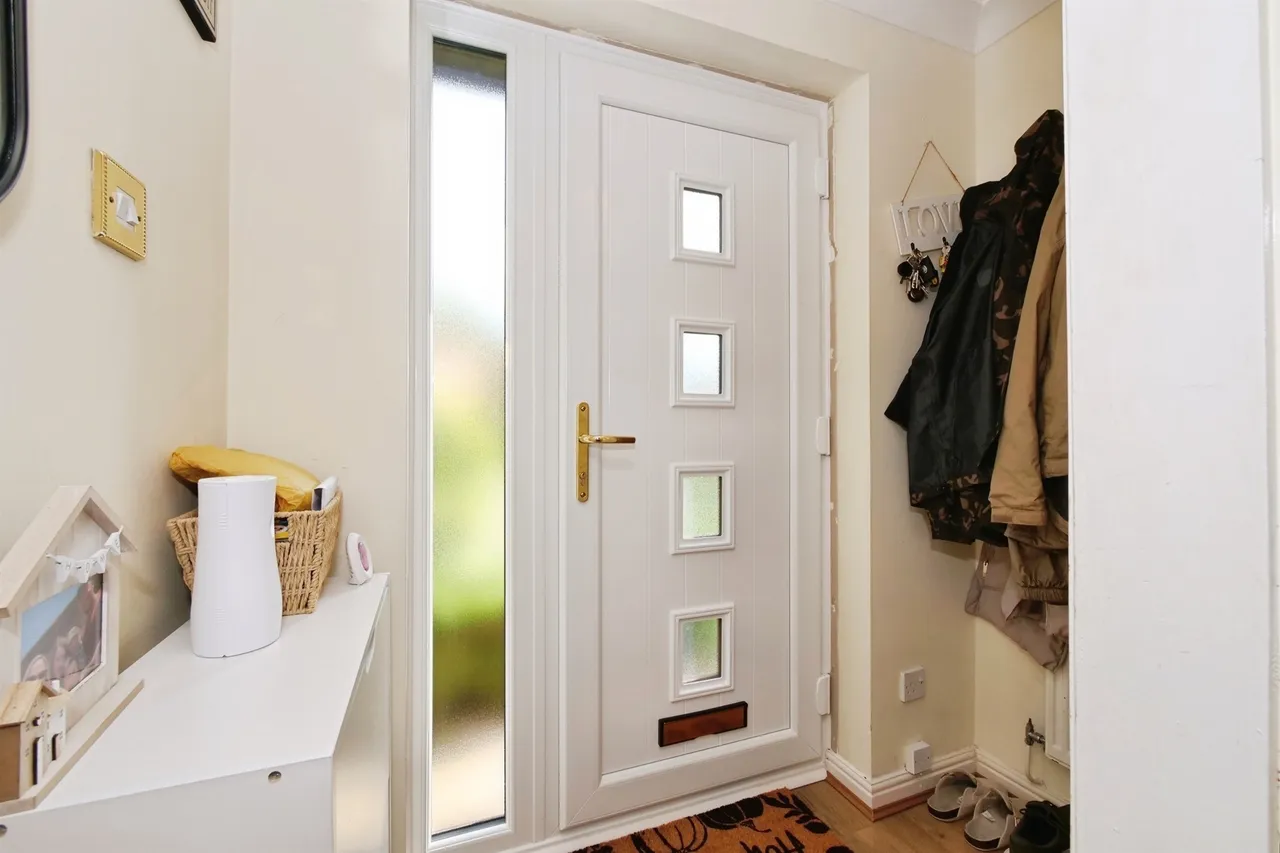 Brecon Heights Ebbw Vale, NP23, photo 9