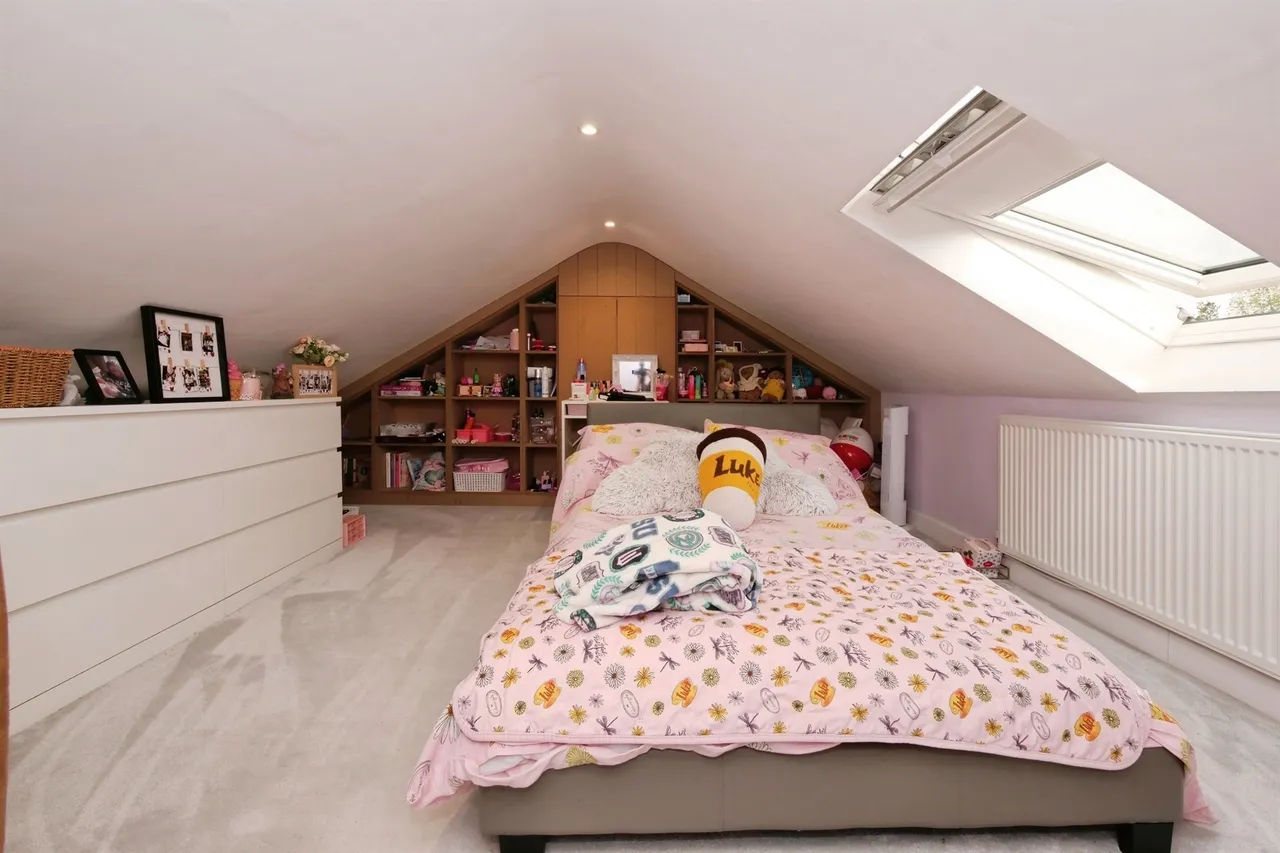 Brecon Heights Ebbw Vale, NP23, photo 18