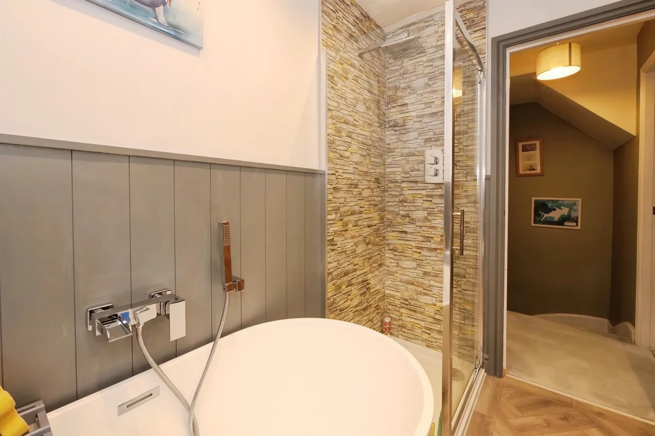 Brecon Heights Ebbw Vale, NP23, photo 19