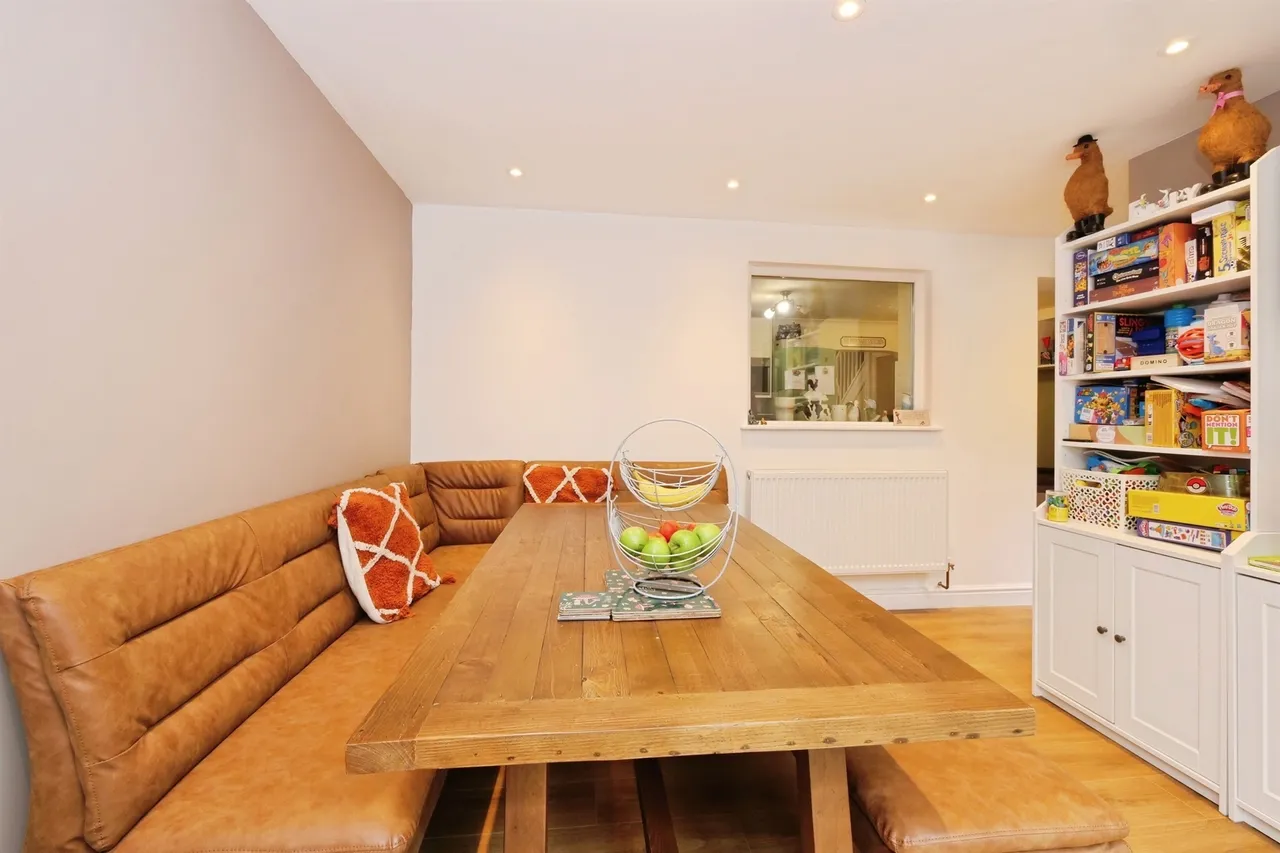 Brecon Heights Ebbw Vale, NP23, photo 24