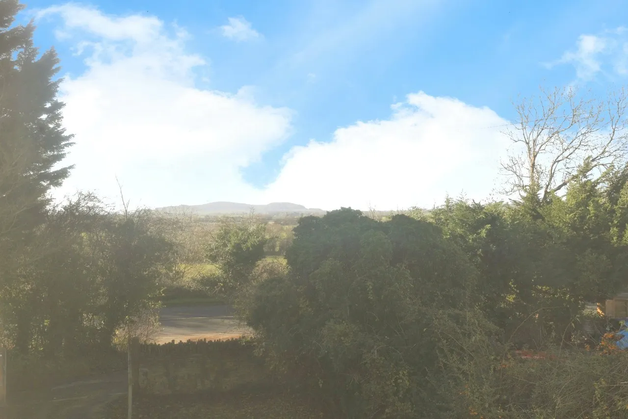 Evesham Road, Broadway, WR12, photo 8