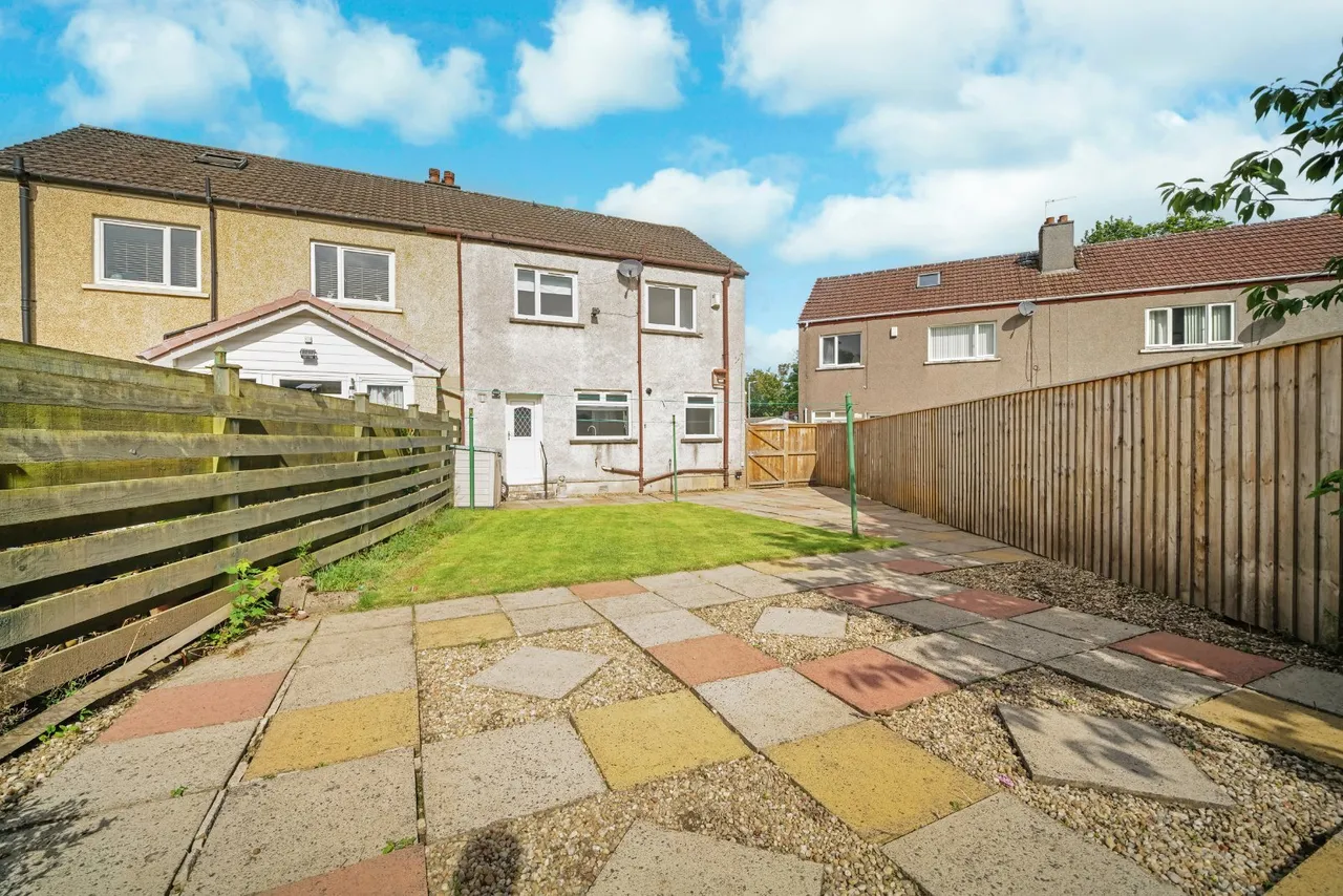 Ladykirk Crescent, Paisley, Renfrewshire, PA2, photo 11