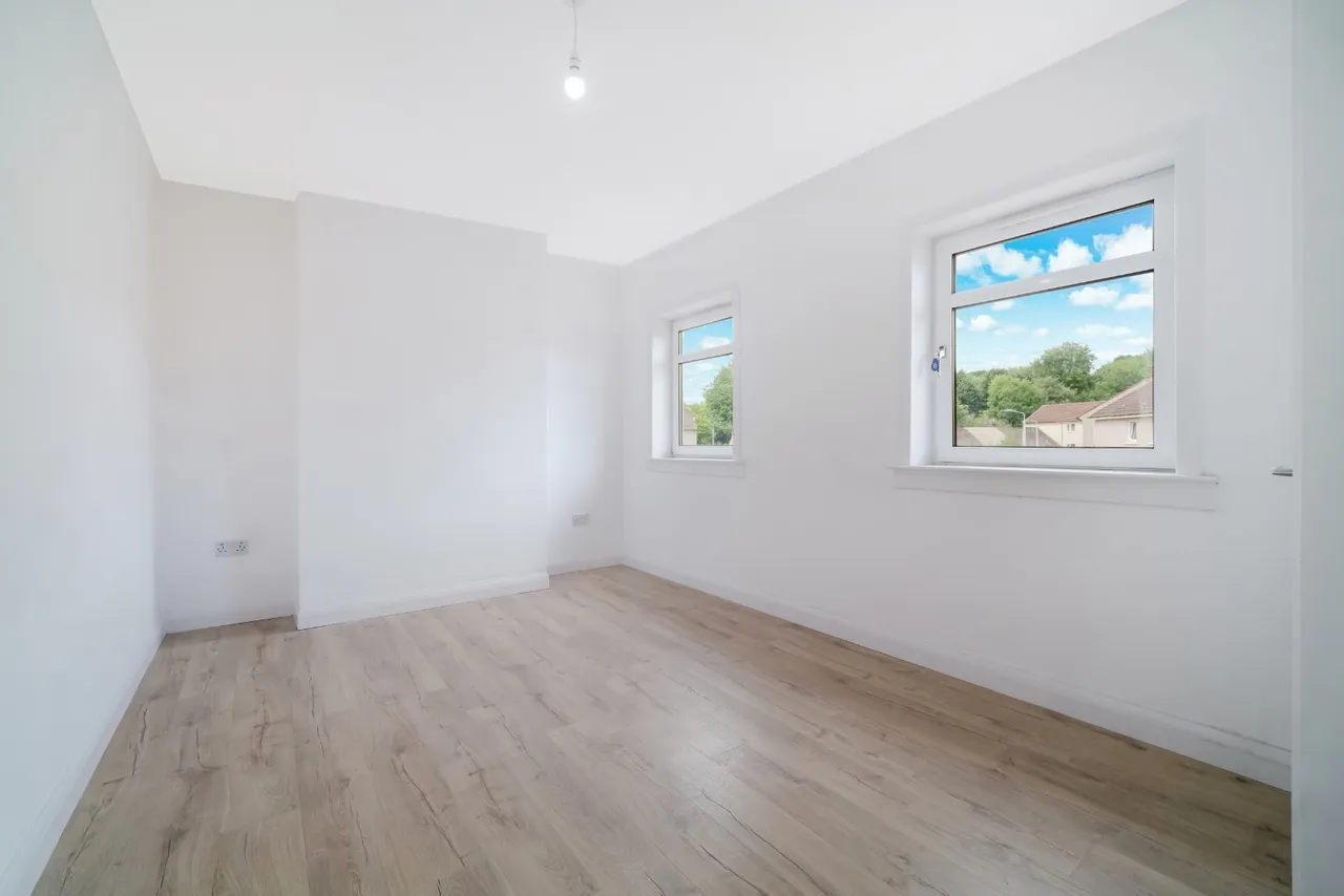 Ladykirk Crescent, Paisley, Renfrewshire, PA2, photo 6
