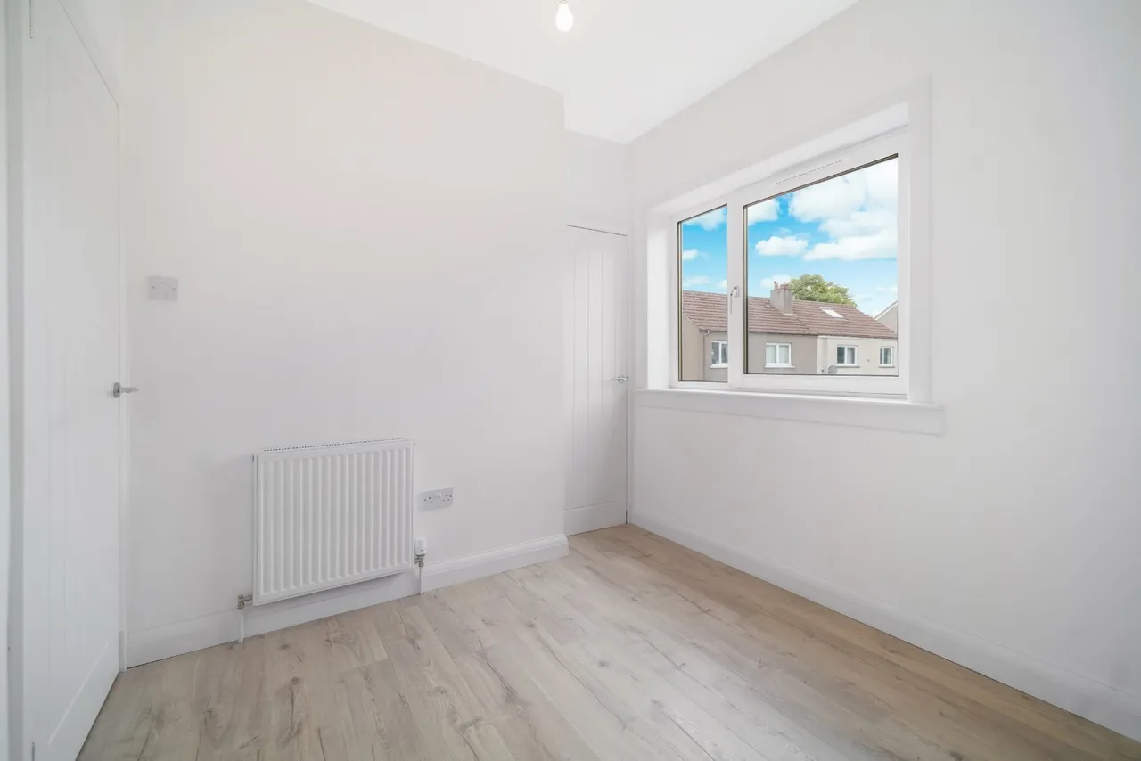 Ladykirk Crescent, Paisley, Renfrewshire, PA2, photo 7