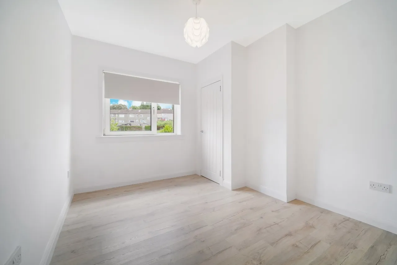 Ladykirk Crescent, Paisley, Renfrewshire, PA2, photo 8