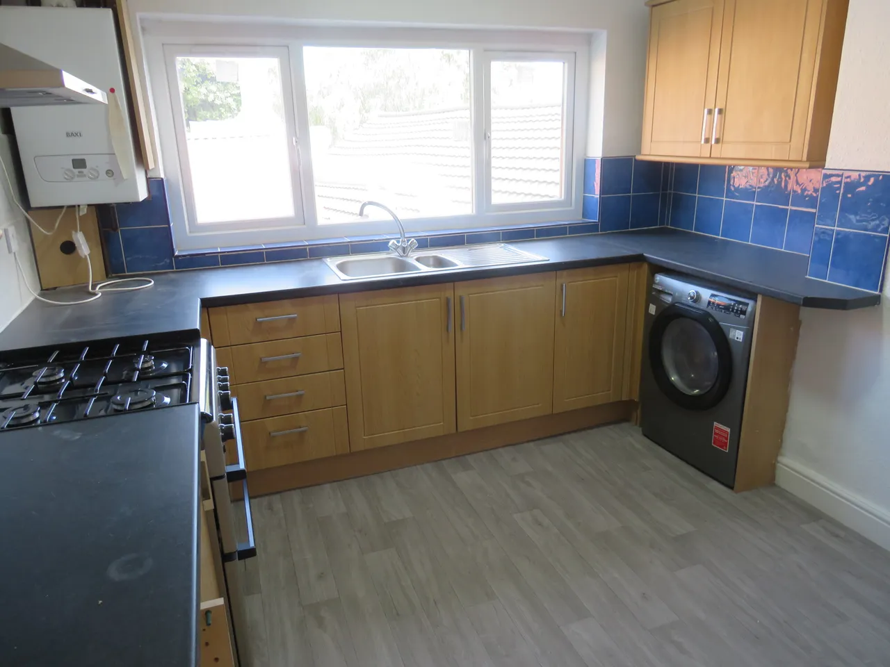 Wolverhampton Road, photo 2