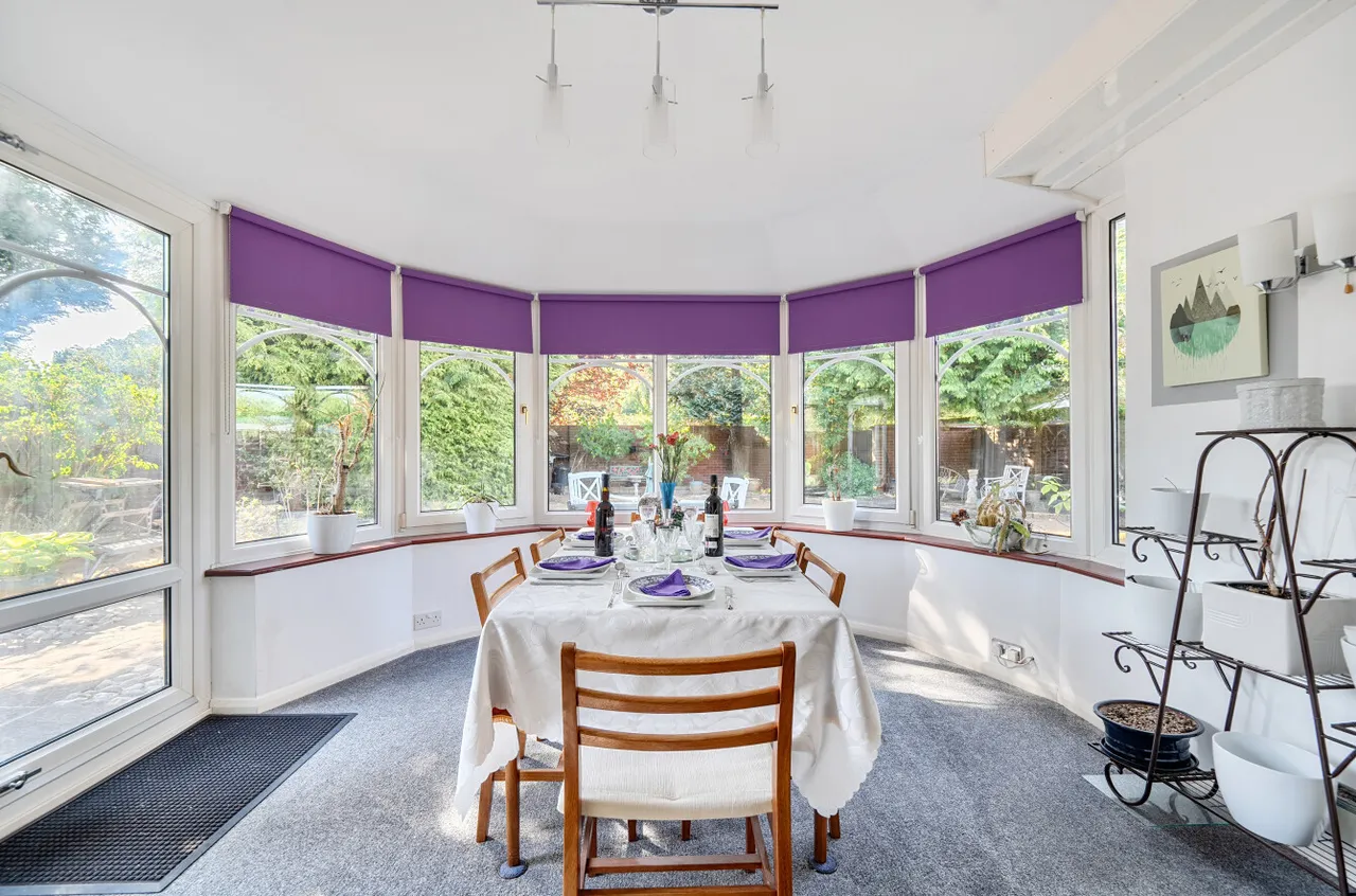 Kilmartin Gardens, Frimley, Camberley, Surrey, GU16 8XL, photo 10