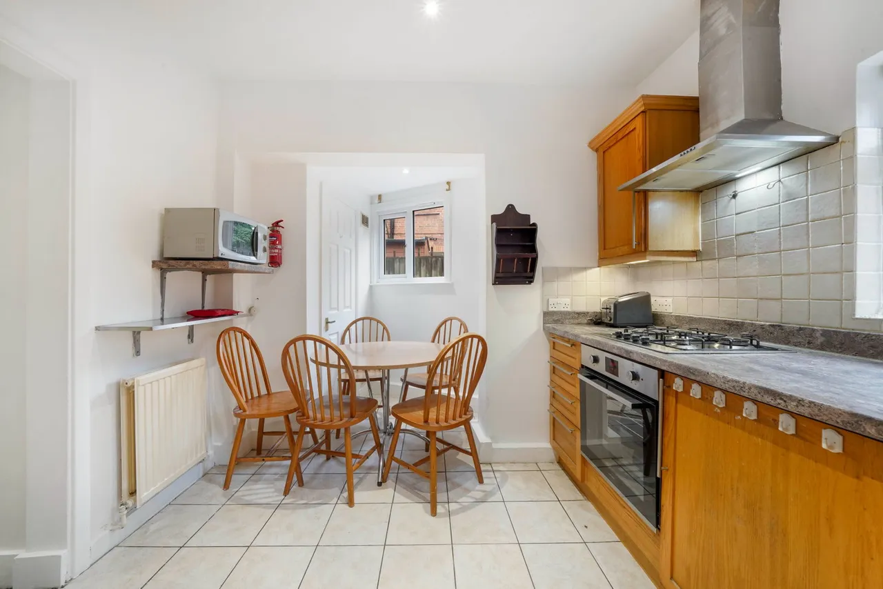 Heber Road, London, NW2 6AA, photo 5