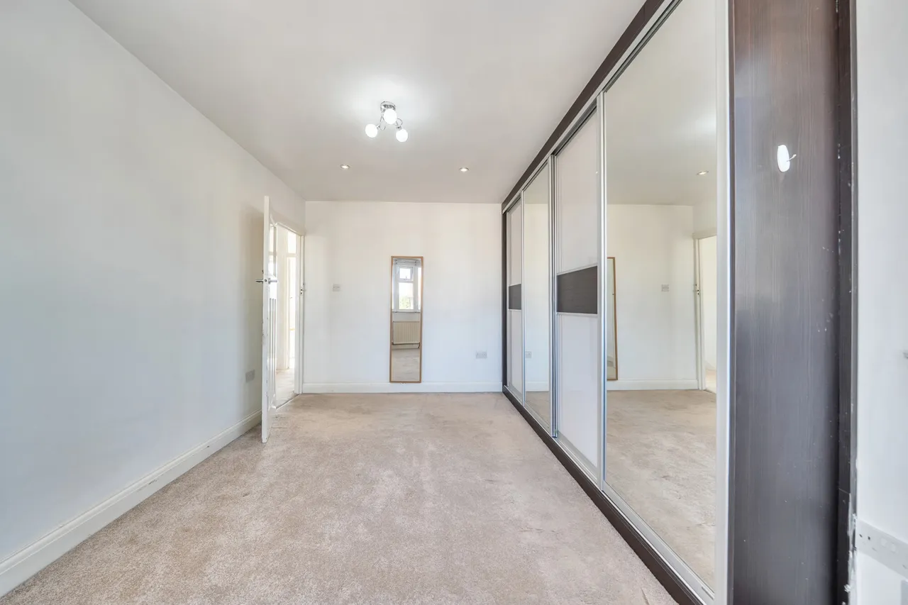 Ravenswood Crescent, Harrow, HA2, photo 7