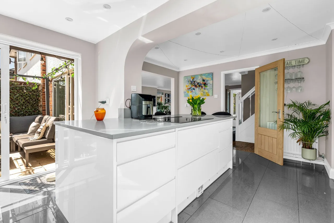 High Oak Road, Ware, SG12 7NZ, photo 9