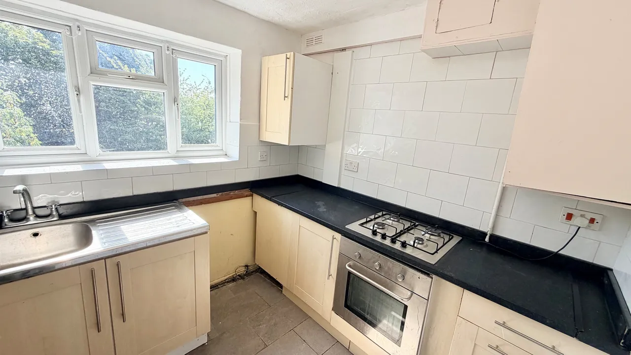 Bader Way, Rainham, RM13 7HU, photo 11