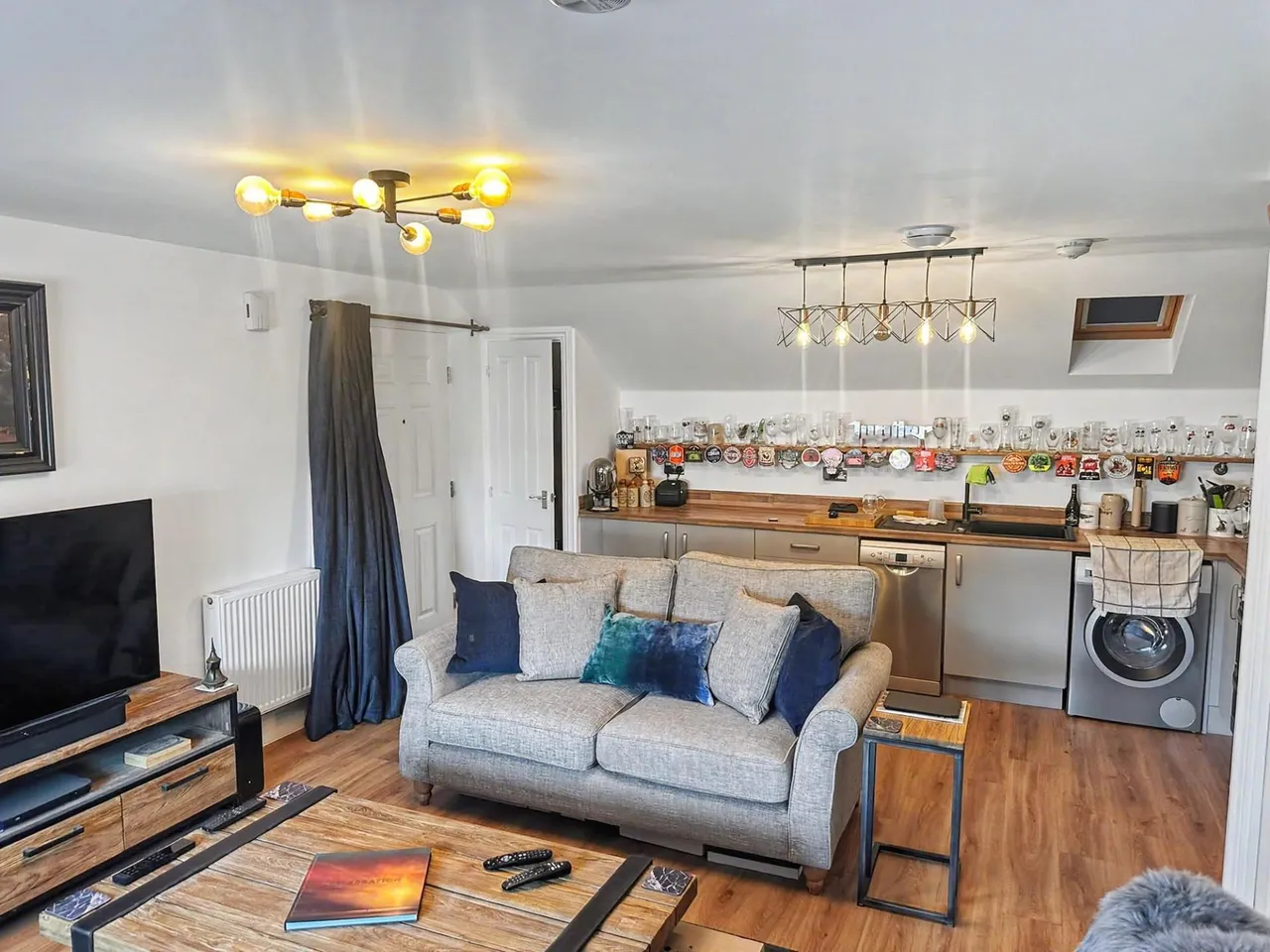 Barnes Court, Stamford, PE9, photo 4