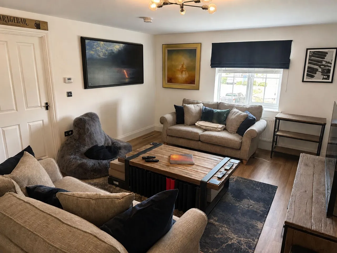 Barnes Court, Stamford, PE9, photo 2