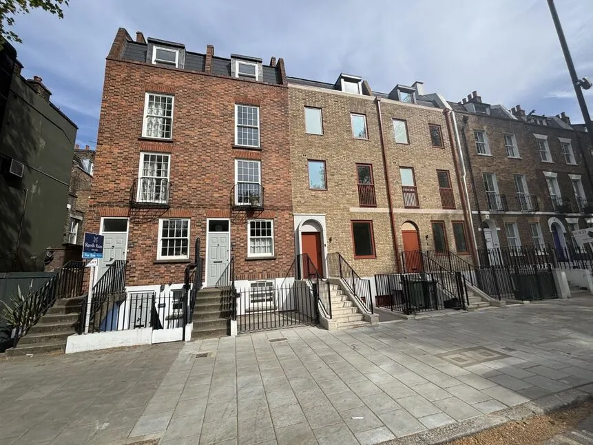 3 bed flat to rent — Lambeth Road, London, SE1