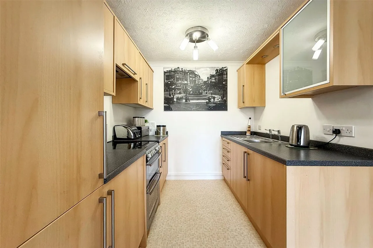 Littlehampton, BN17, photo 3
