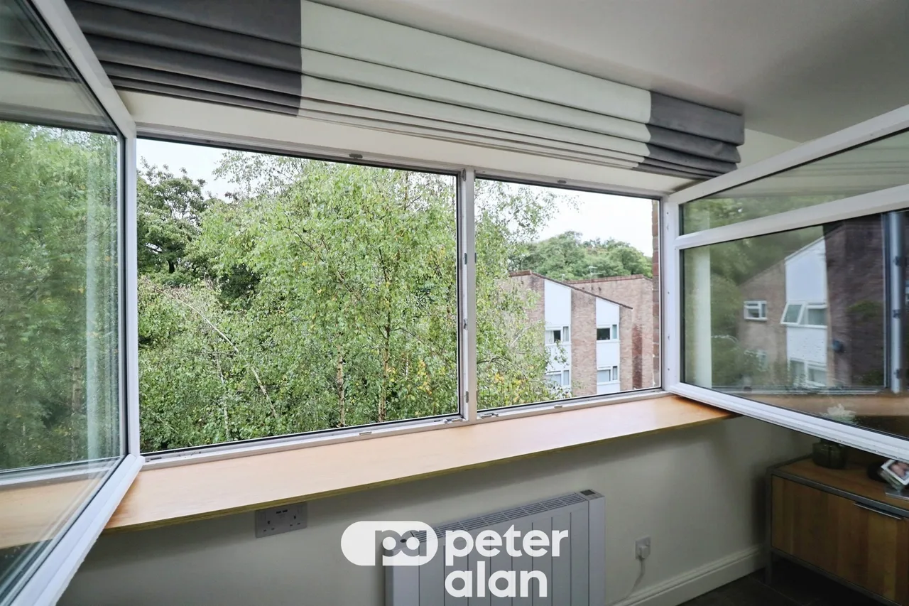Woodside Court Cardiff, CF14, photo 10