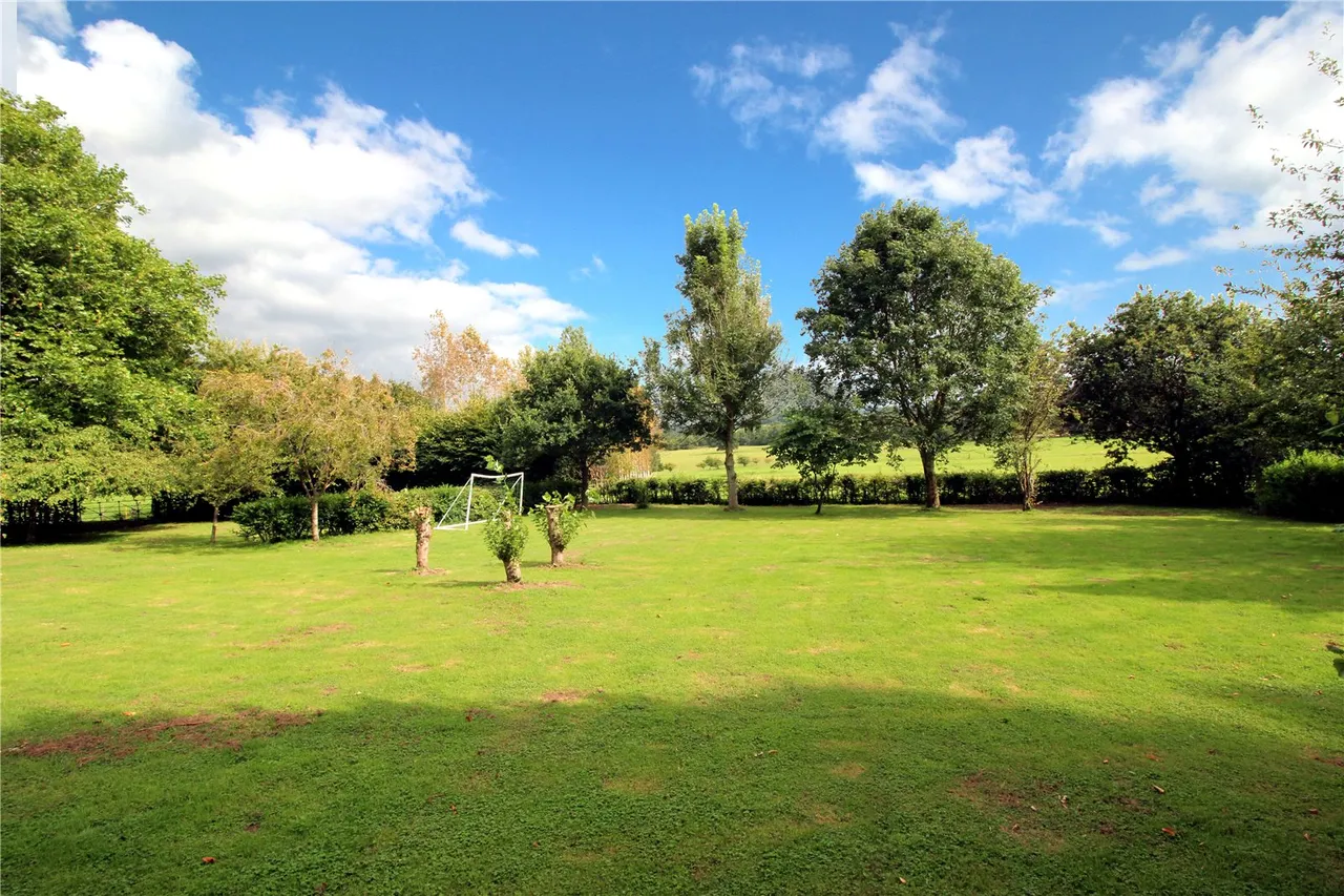 Edenbridge Road, Hartfield, TN7, photo 4