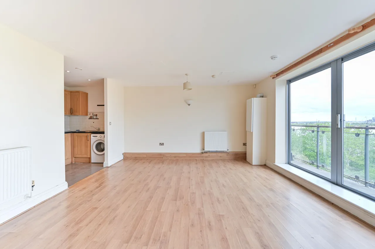 London, SE28, photo 10