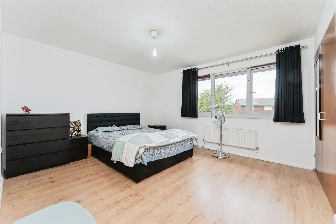 Nimbus Way, Newmarket, CB8, photo 11