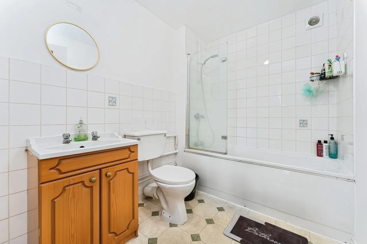 Nimbus Way, Newmarket, CB8, photo 16