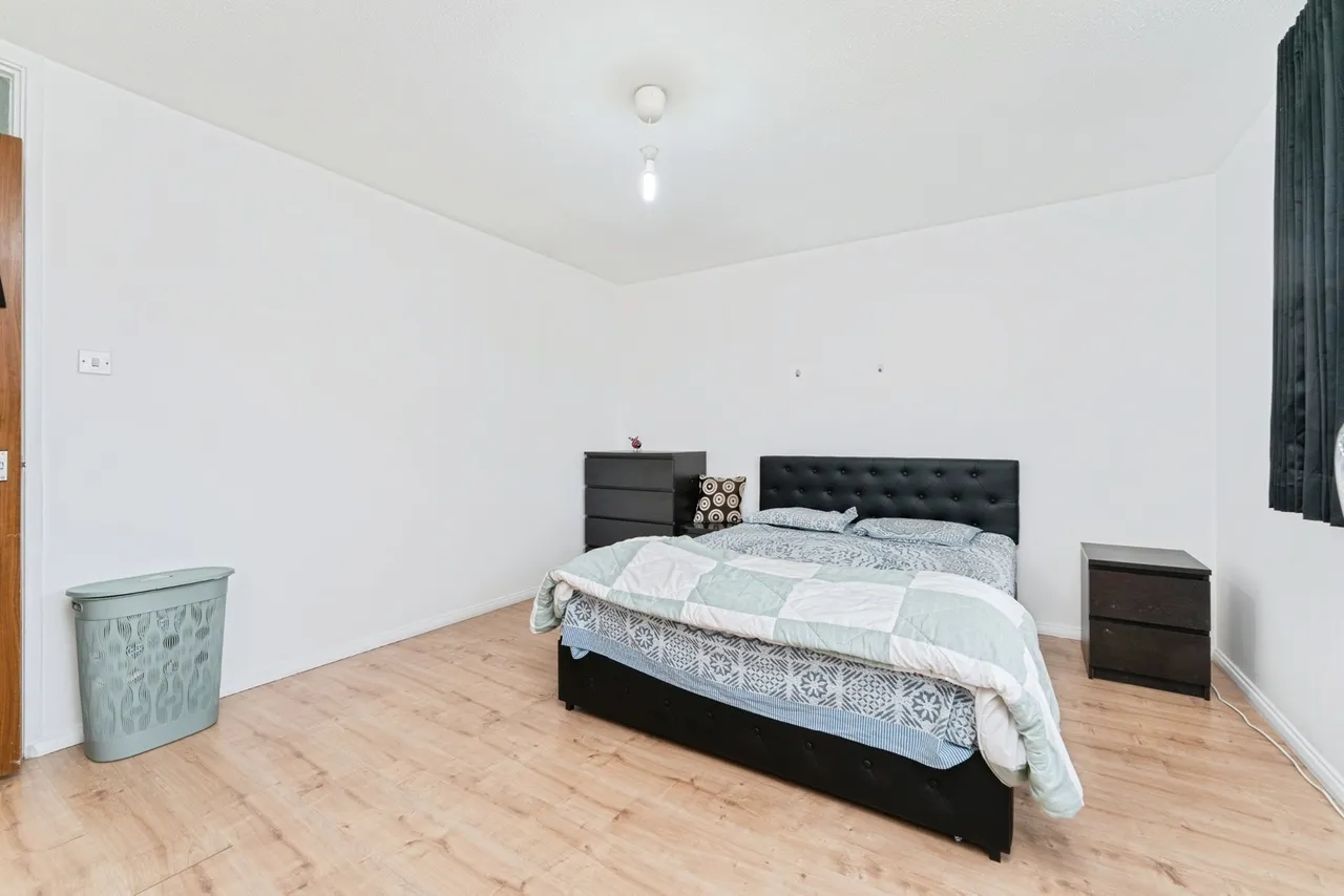 Nimbus Way, Newmarket, CB8, photo 12