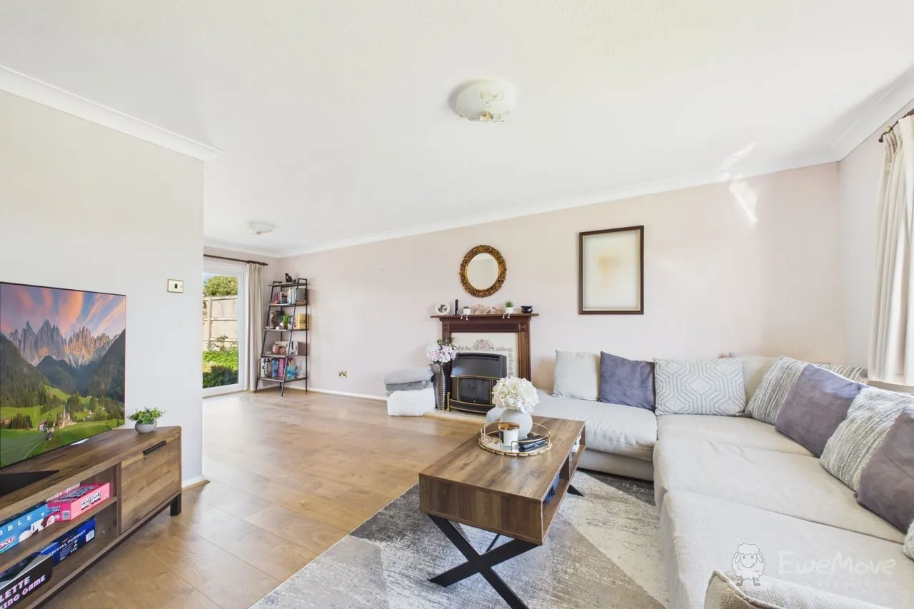 Elizabeth Drive, Capel-Le-Ferne, CT18, photo 5