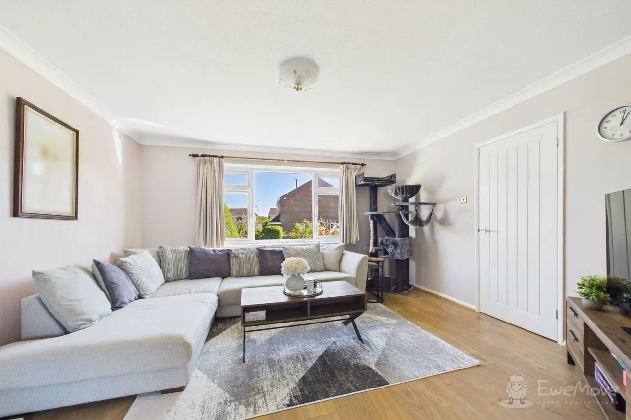 Elizabeth Drive, Capel-Le-Ferne, CT18, photo 4