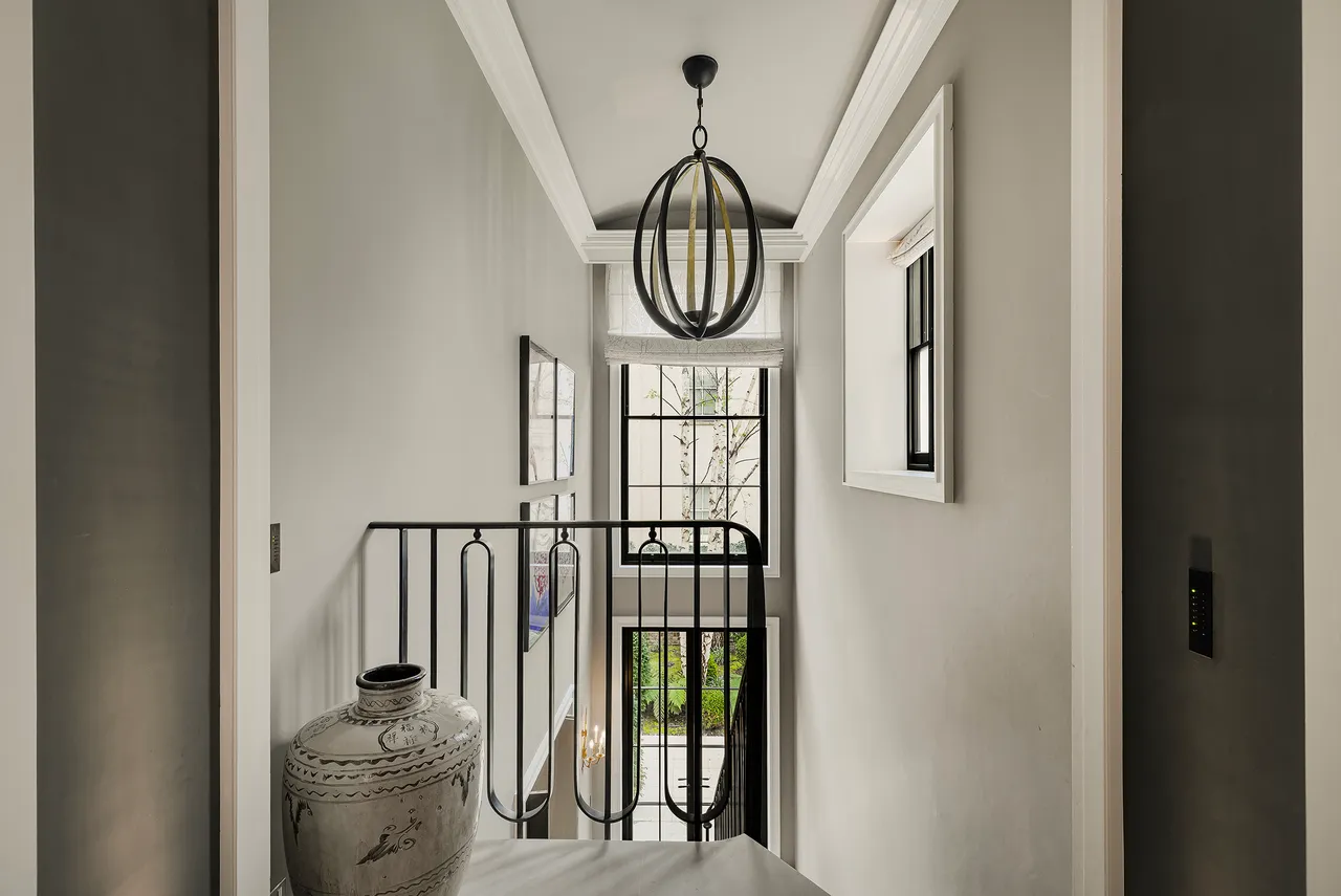 Eaton Square, Belgravia, London, photo 3