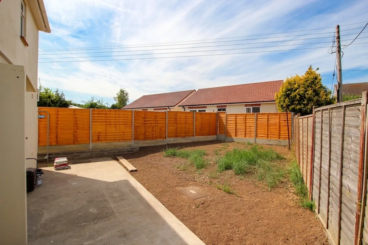 Grenville Avenue, Locking, BS24, photo 19