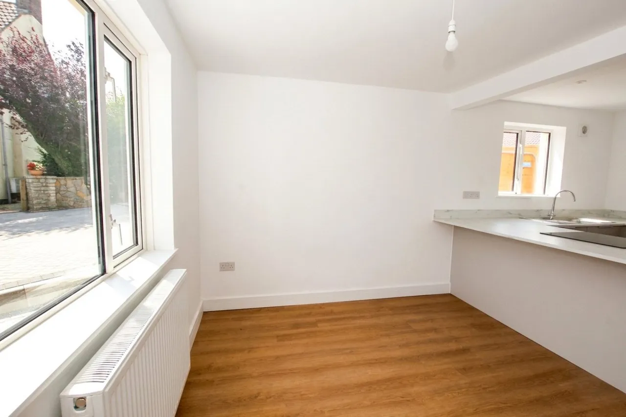 Grenville Avenue, Locking, BS24, photo 15