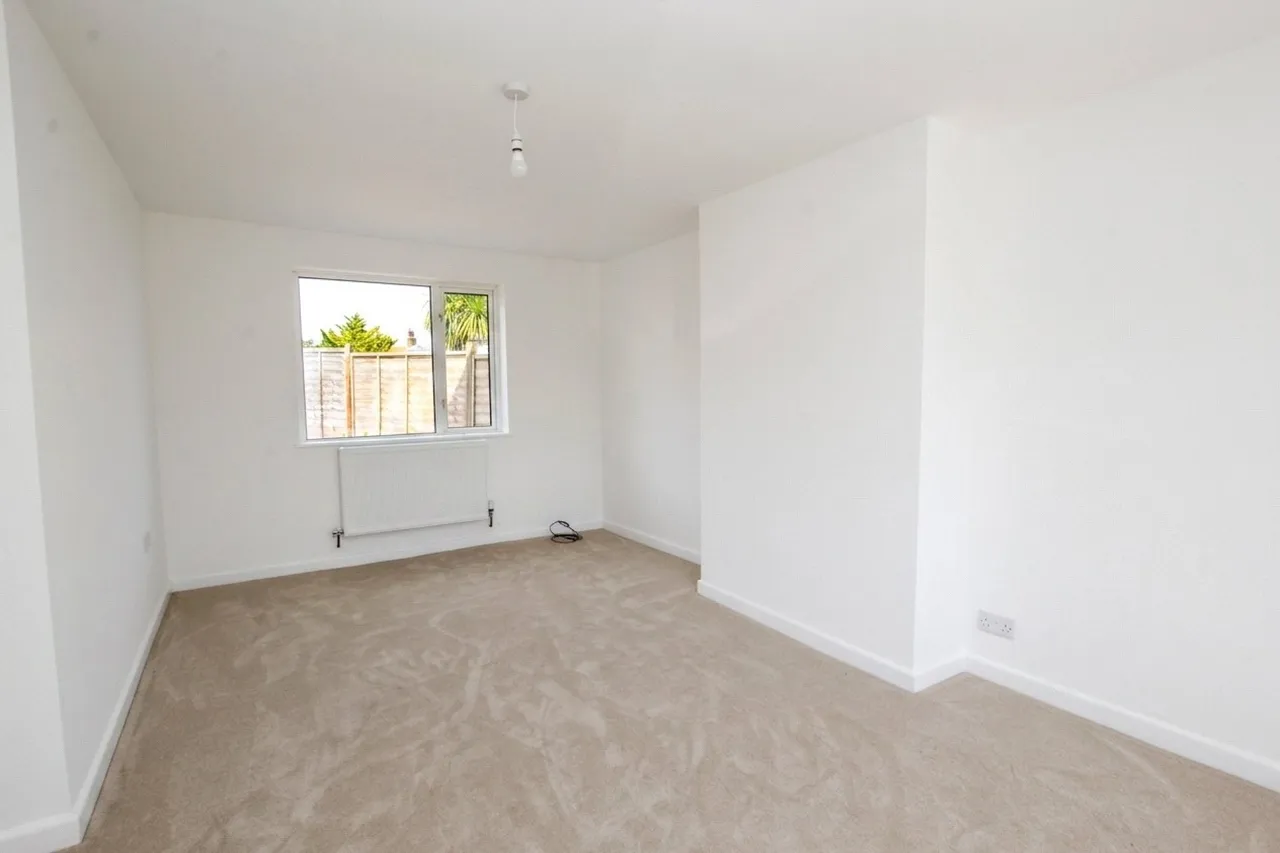 Grenville Avenue, Locking, BS24, photo 2