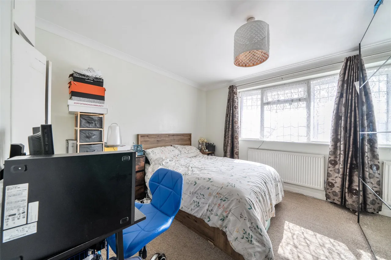 Barnfield Avenue, Mitcham, CR4 1DN, photo 15