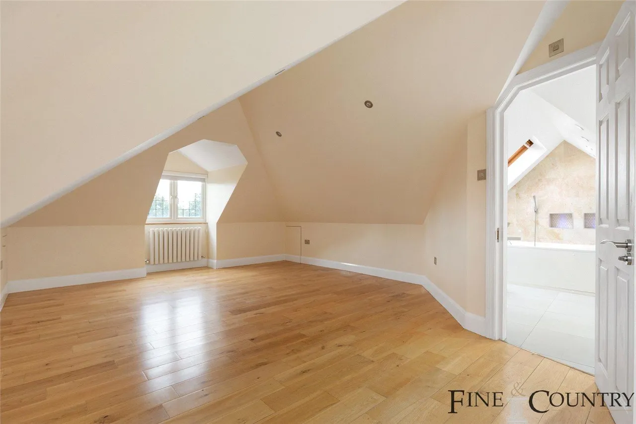 Sidmouth Road, London, photo 21